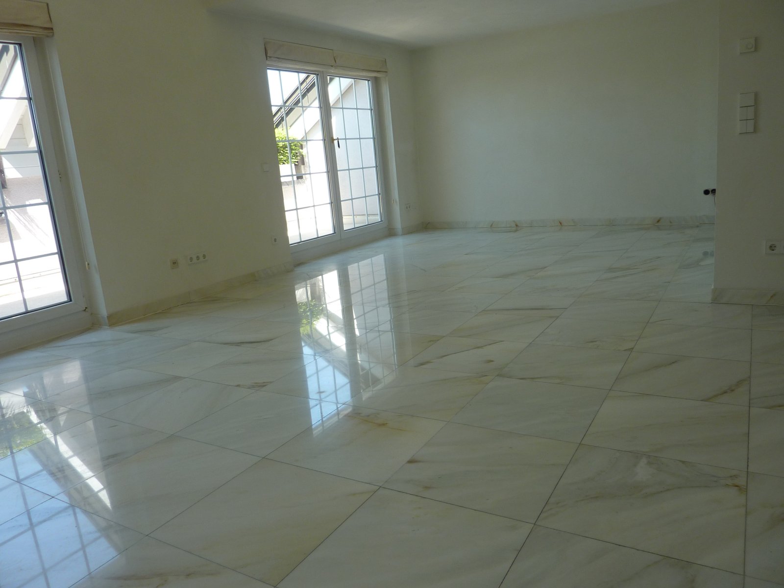 Lichtdurchflutetes Dachgeschoss mit Weitblick!