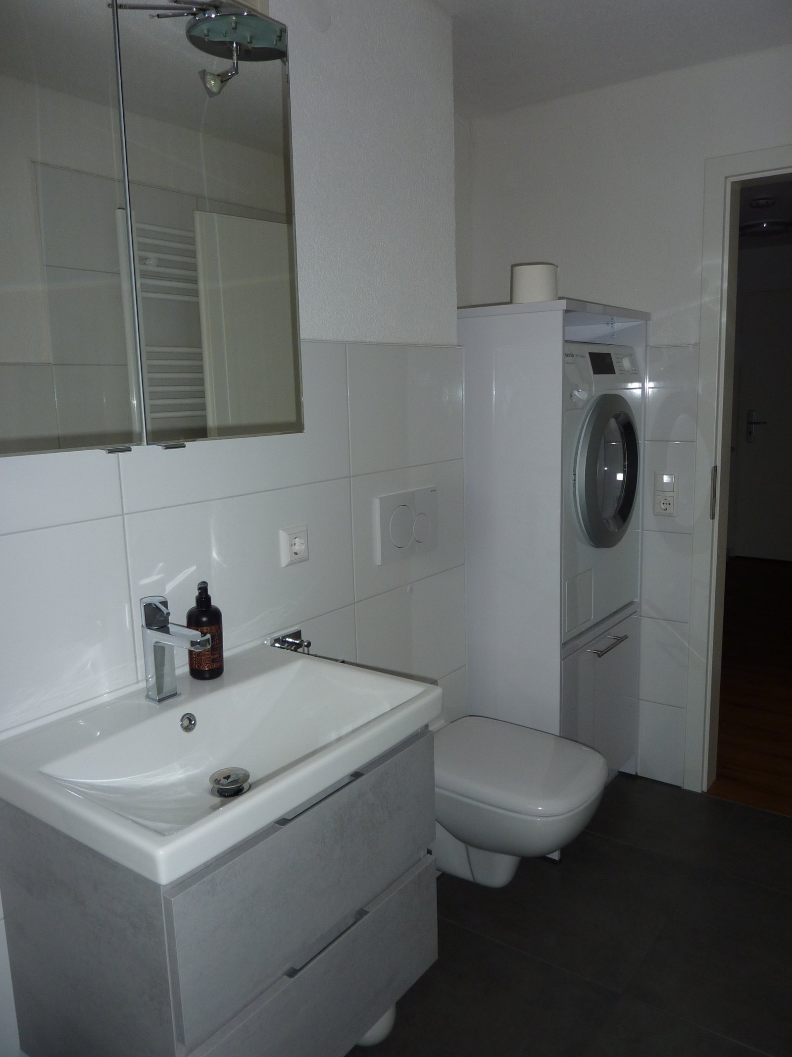 Möblierte Komfortwohnung direkt am Seepark!