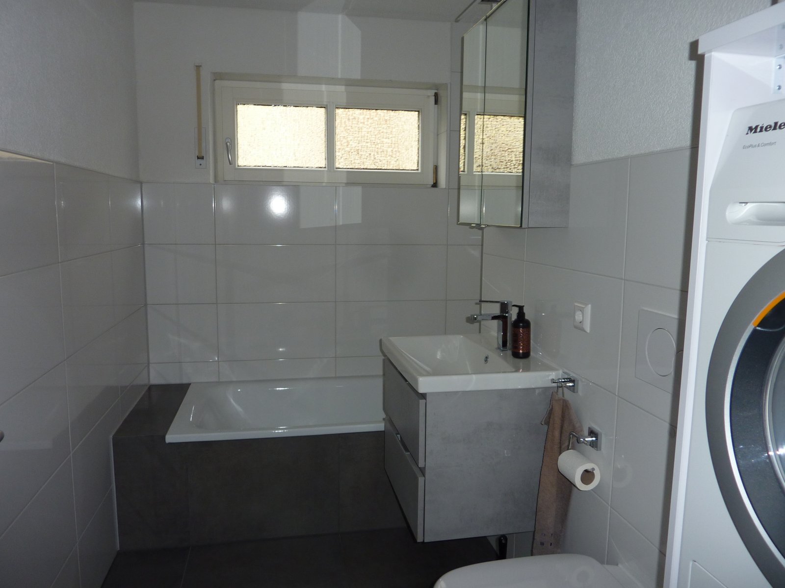 Möblierte Komfortwohnung direkt am Seepark!