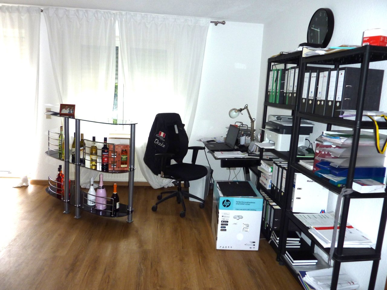 Arbeitsbereich im Wohnzimmer