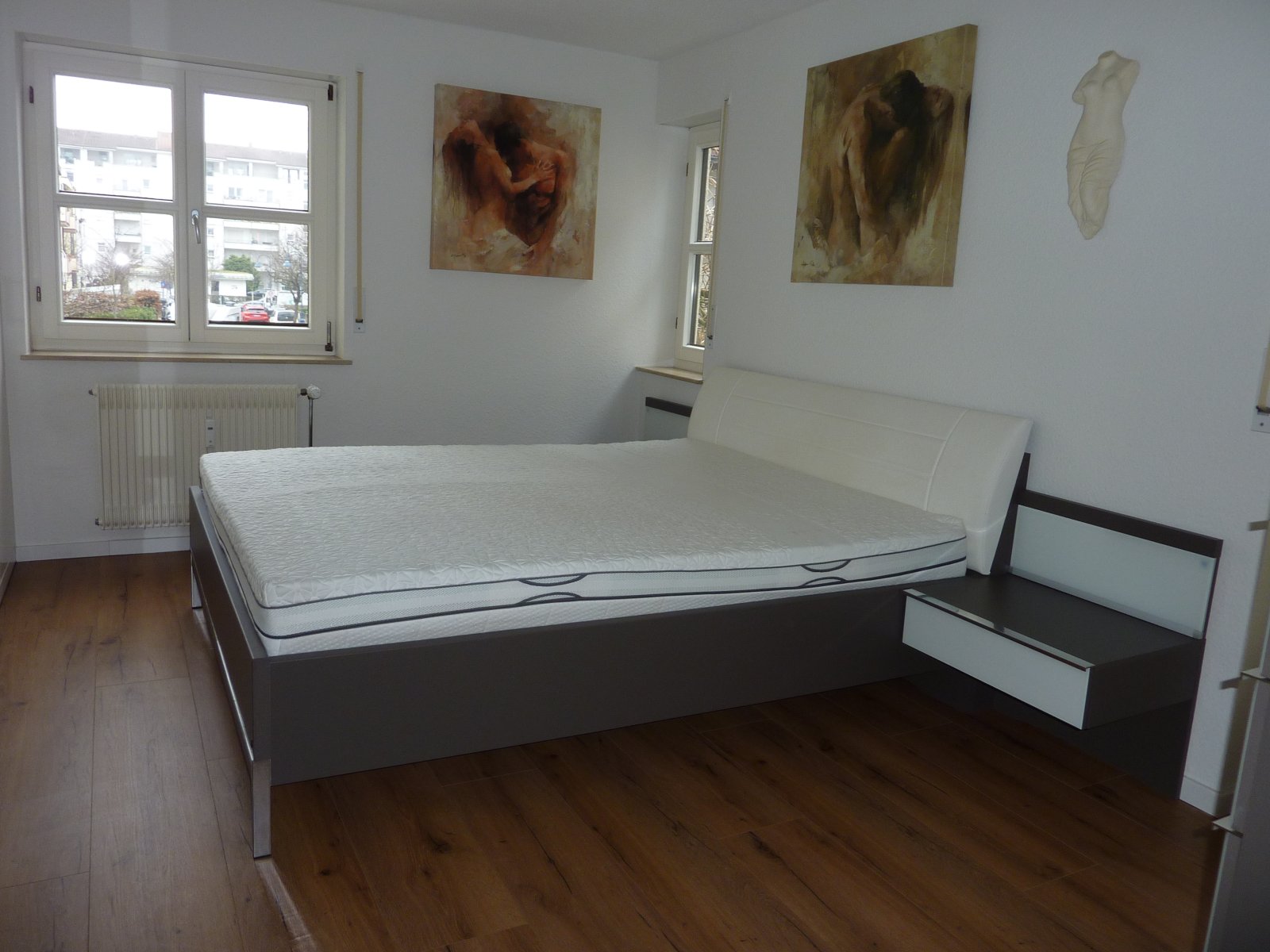 Schlafzimmer 1