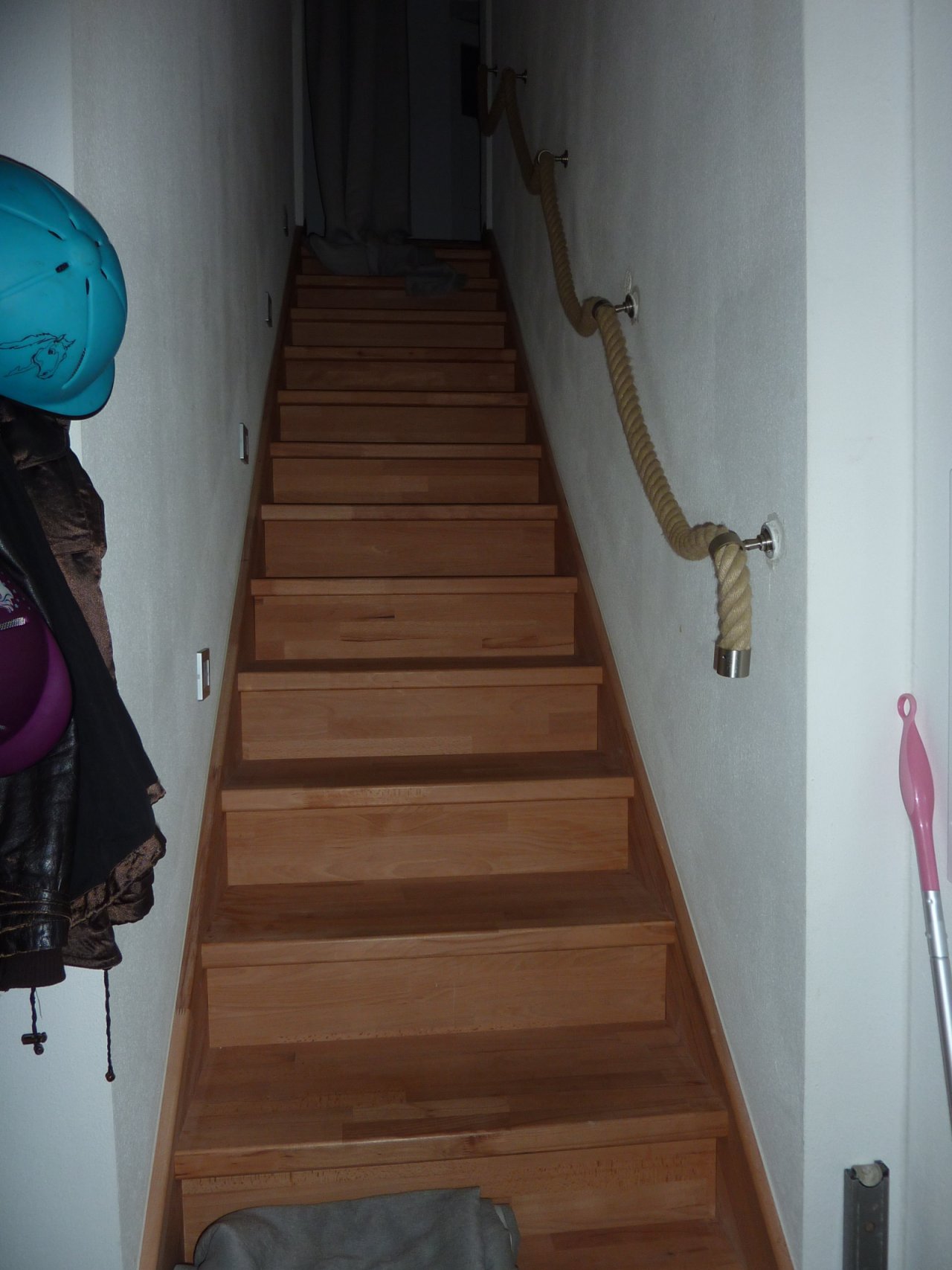 Treppe Mais.-Whg. 1
