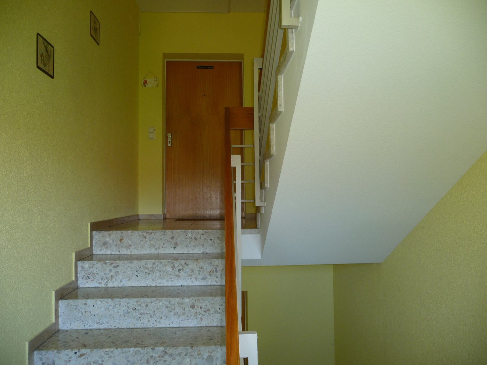 Wohnungszugang 2.OG Wohnungszugang 2.OG