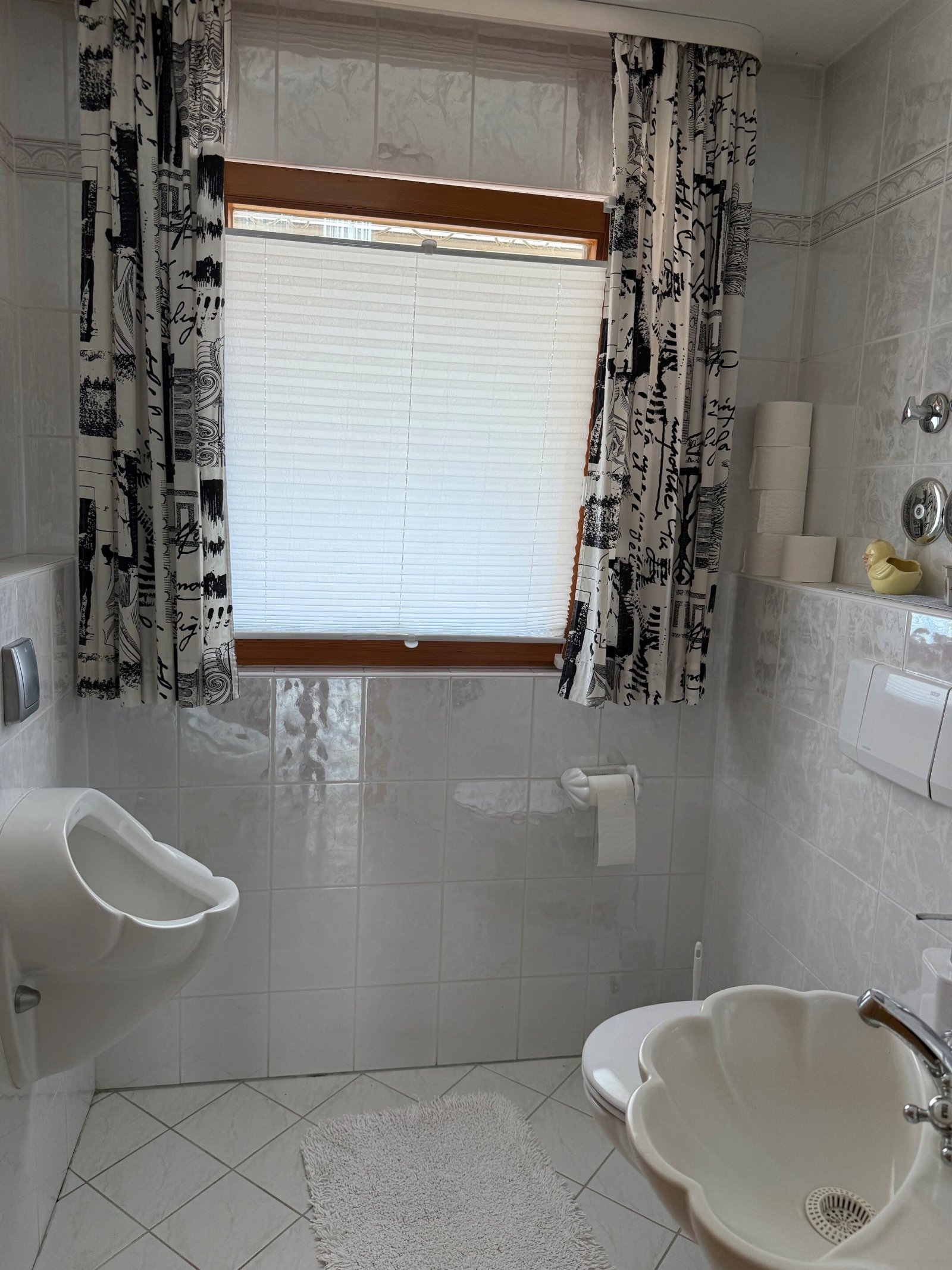 E2 Gäste-WC E2 Gäste-WC