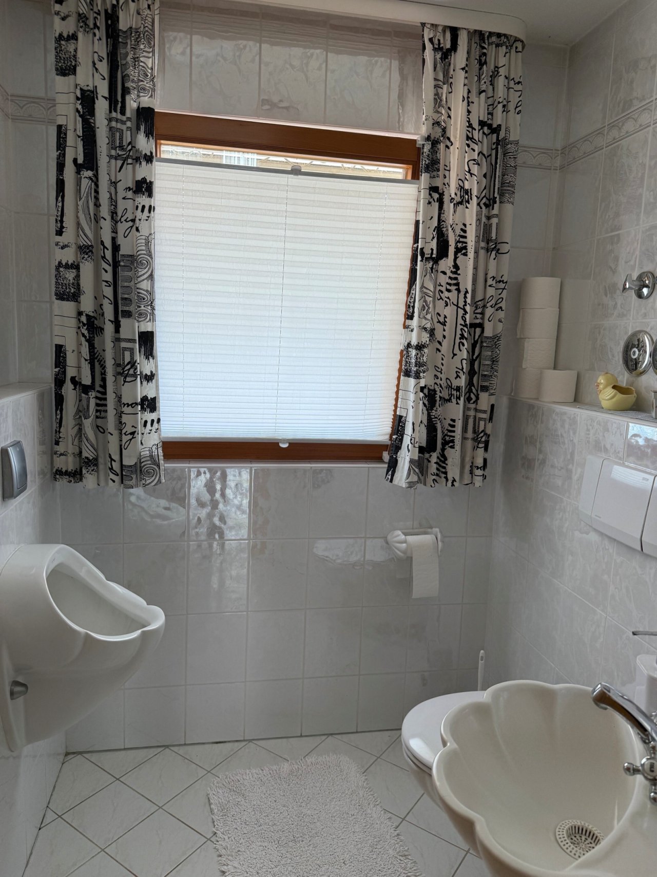 E2 Gäste-WC E2 Gäste-WC