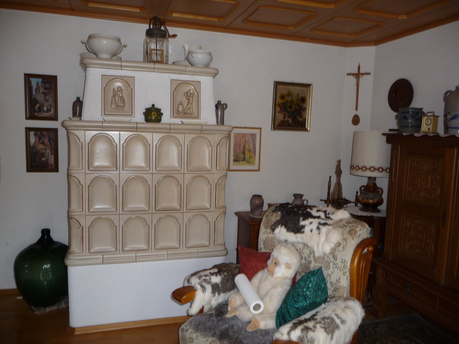 E2 Kachelofen im Wohnzimmer E2 Kachelofen im Wohnzimmer