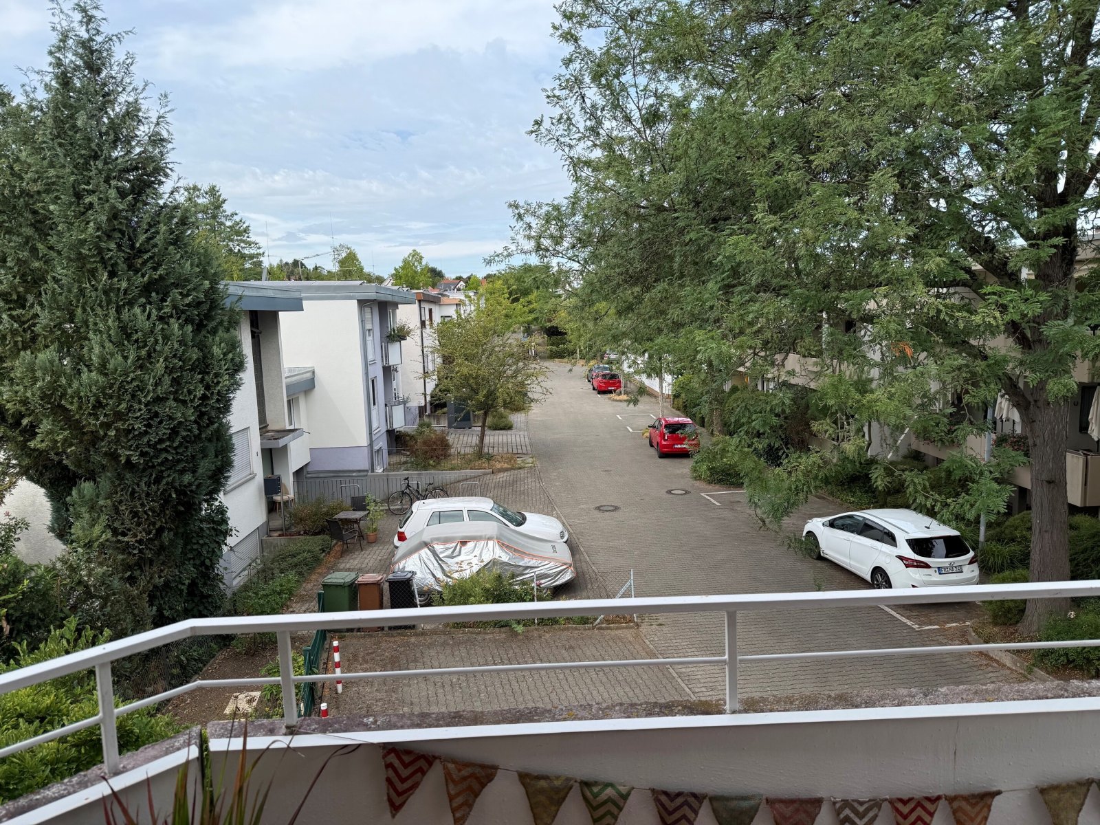 Ausblick auf die Spielstraße (Galurastraße)